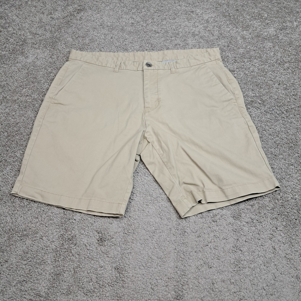 Calvin Klein Mens Body Fit Khaki Chino Shorts Tan Size 34 Stretch Cotton 8348